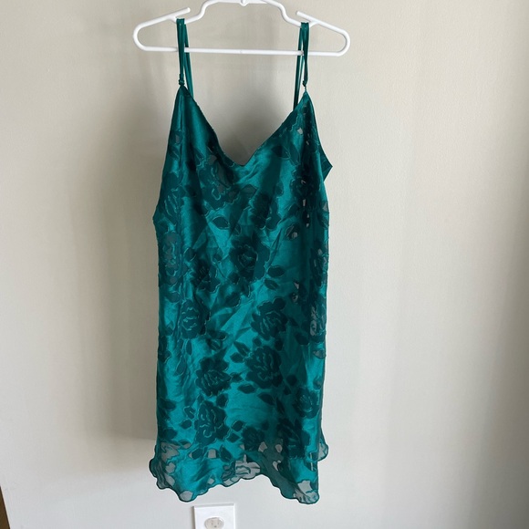 Victoria’s Secret Gold Label Vintage Floral Bow Slip Nightgown - Green - Medium - Picture 1 of 15
